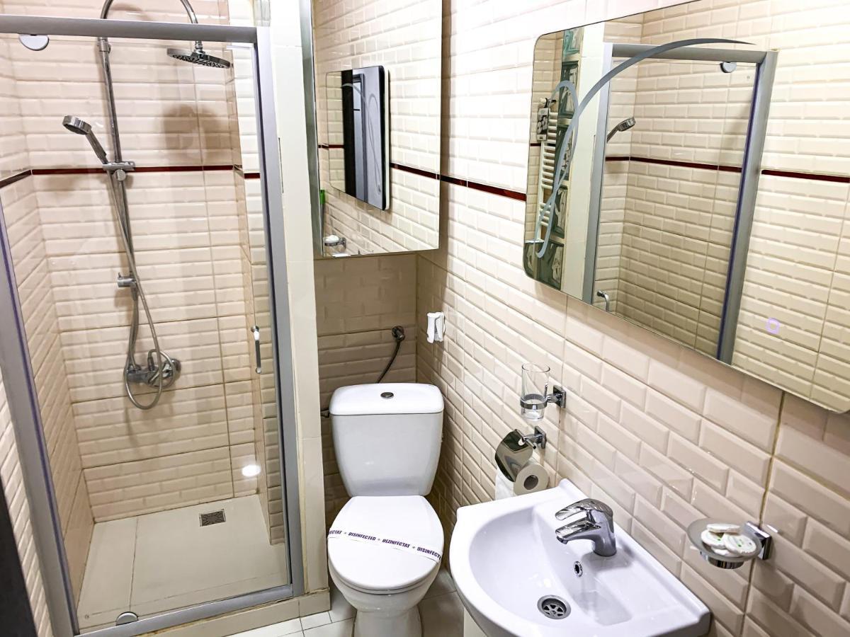 Bari Luxury Residence Mamaia Exteriör bild