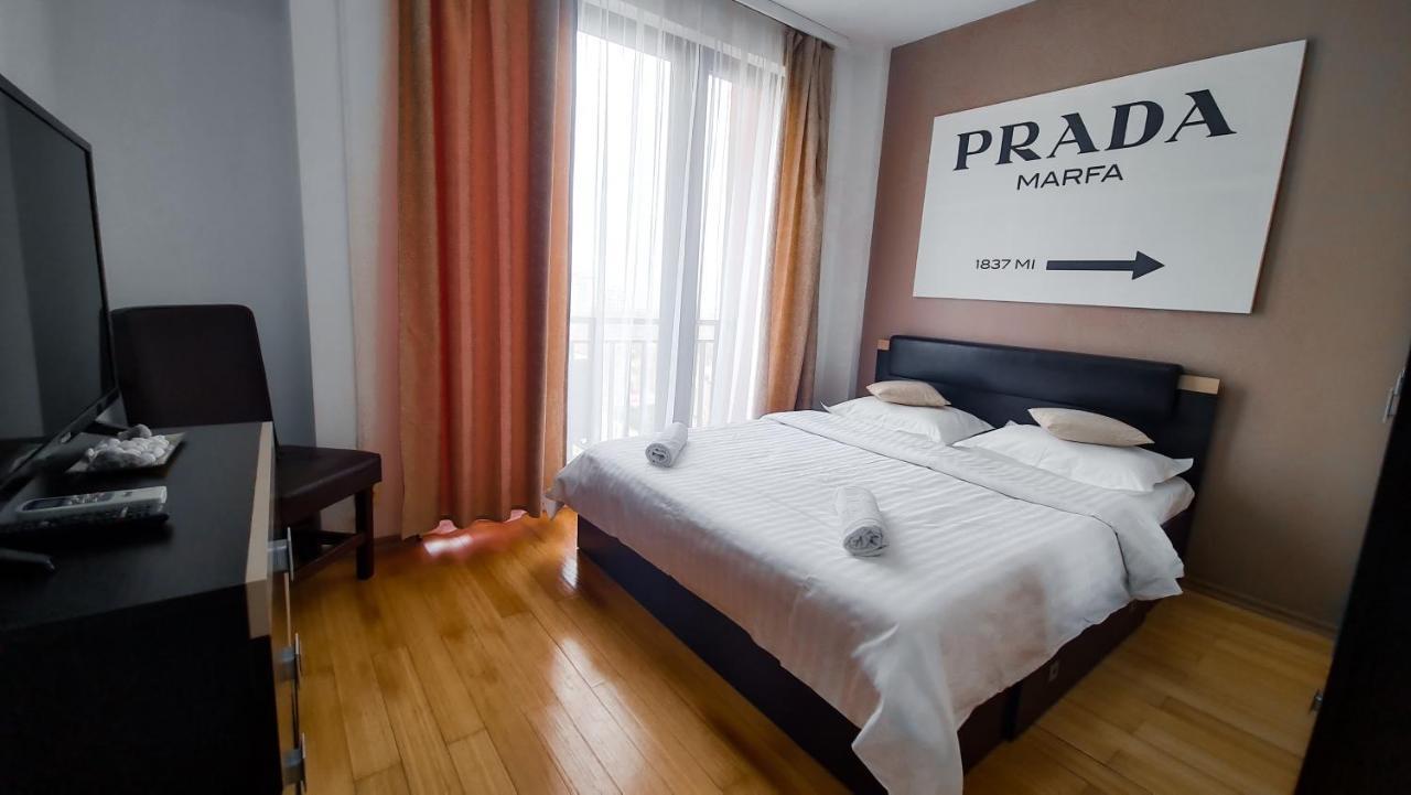 Bari Luxury Residence Mamaia Exteriör bild