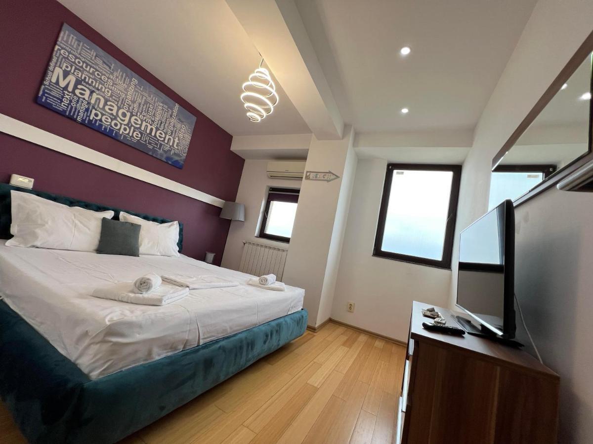 Bari Luxury Residence Mamaia Exteriör bild